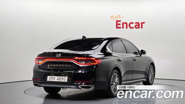 Hyundai Grandeur из Кореи Encar