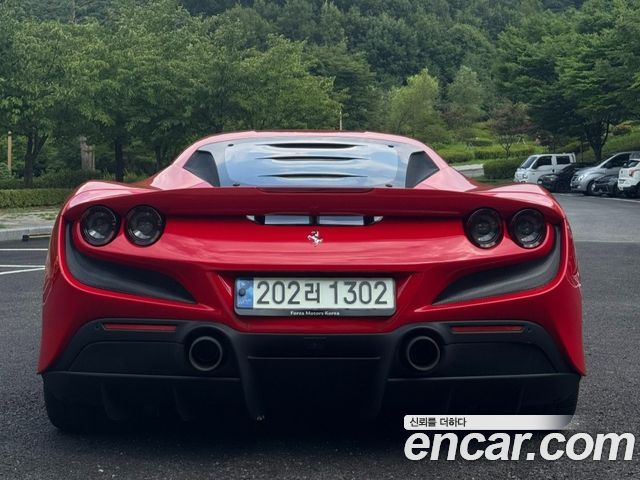Ferrari F8 3.9 V8 — пробег 19 000 км — фото 3 из 5