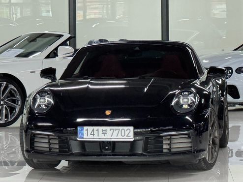 Porsche 911 Targa 4 — пробег 3 800 км — фото 1 из 5