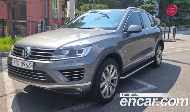 Volkswagen Touareg V6 3.0 TDI Bluemotion Premium 7P5 — пробег 206 500 км — фото 1 из 5