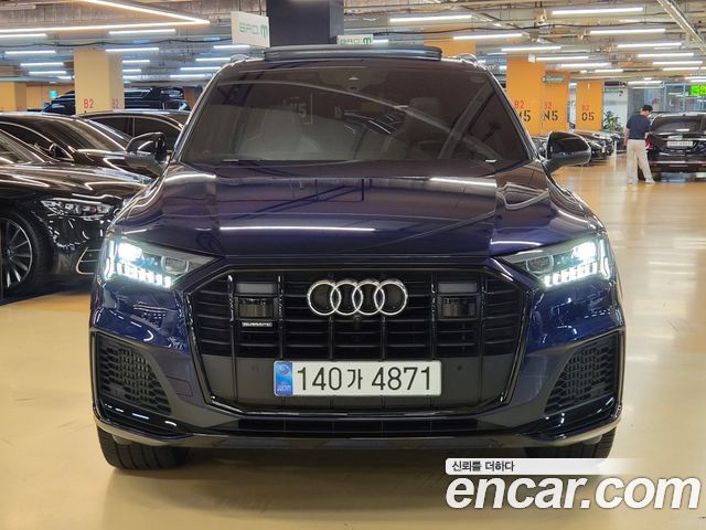 Audi Q7 55 TFSI Quattro Premium — пробег 65 000 км — фото 2 из 5