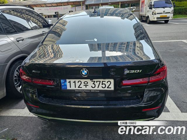 BMW 5-Series 530i xDrive Luxury — пробег 34 025 км — фото 2 из 5