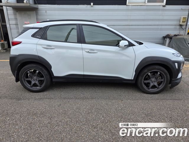 Hyundai Kona из Кореи Encar