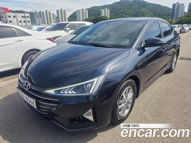 Hyundai AVANTE 1.6 Premium — пробег 97 891 км — фото 1 из 5