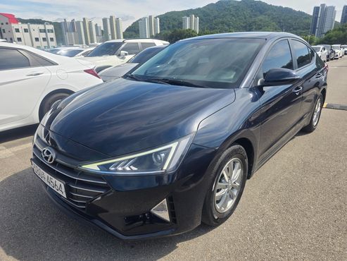 Hyundai AVANTE 1.6 Premium — пробег 97 891 км — фото 1 из 5