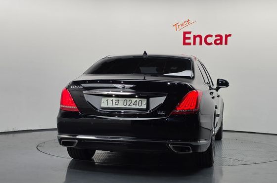 Genesis EQ900 3.3 T-GDI AWD Prestige — пробег 146 154 км — фото 4 из 5