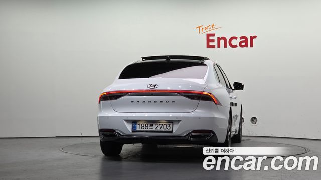 Hyundai Grandeur из Кореи Encar