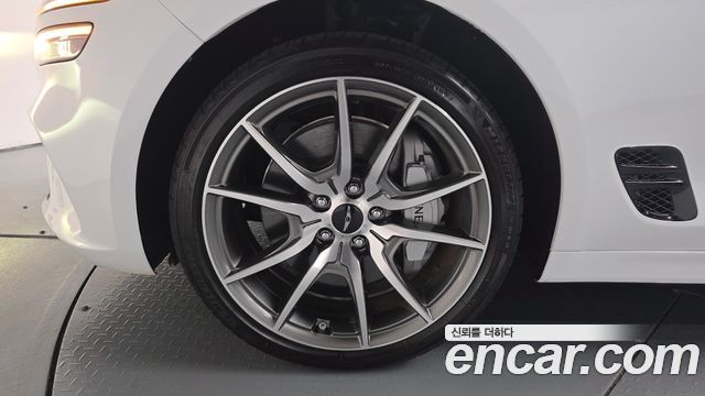 Genesis G70 из Кореи Encar