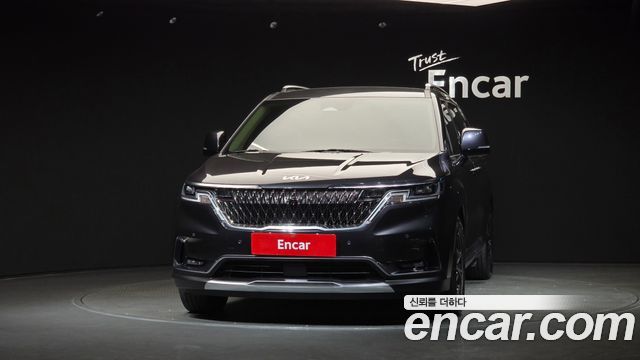 Kia Carnival 11-Seater Signature — пробег 53 548 км — фото 3 из 5