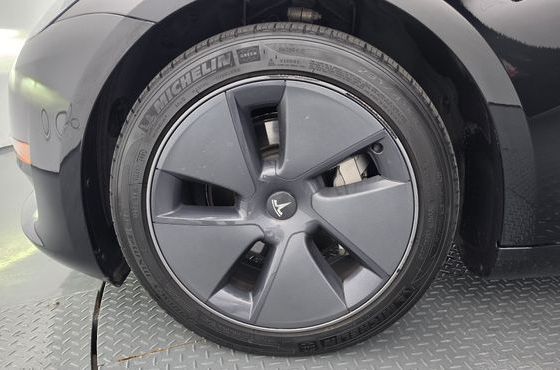Tesla Model 3 Long Range AWD — пробег 67 793 км — фото 5 из 5