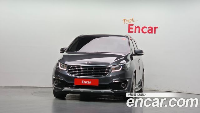 Kia Carnival Gasoline 9-seater Noblesse — пробег 187 080 км — фото 3 из 5
