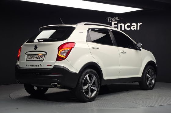 Ssangyong KORANDO 2.2 Extreme 2WD — пробег 161 015 км — фото 2 из 5