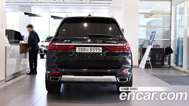 BMW X7 xDrive 40i Design Pure Excellence 6-Seater — пробег 90 479 км — фото 3 из 5