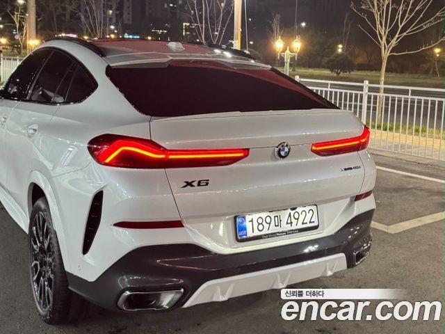 BMW X6 xDrive40i M Sport — пробег 9 100 км — фото 4 из 5