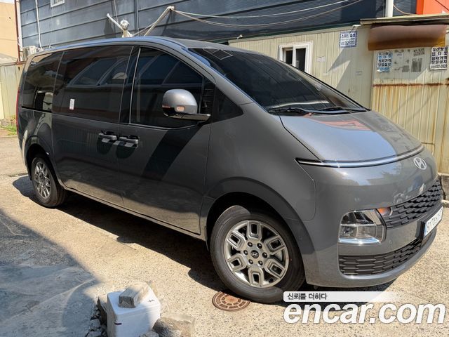 Hyundai Staria HEV 1.6T Cargo 2-Seater Modern — пробег 726 км — фото 2 из 5