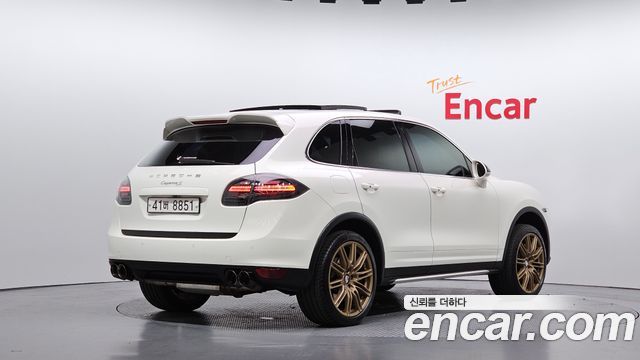 Porsche Cayenne 4.8 S 958 — пробег 108 532 км — фото 2 из 5