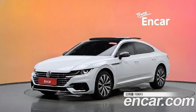 Volkswagen Arteon 2.0 TDI Premium — пробег 106 009 км — фото 1 из 5