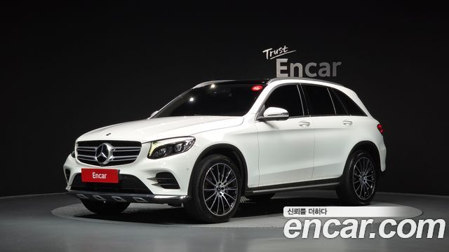 Mercedes-Benz GLC-Class GLC300 4MATIC AMG Line — пробег 103 010 км — фото 1 из 5