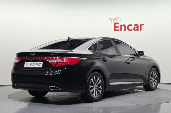 Hyundai Grandeur HG240 Luxury — пробег 76 000 км — фото 2 из 5