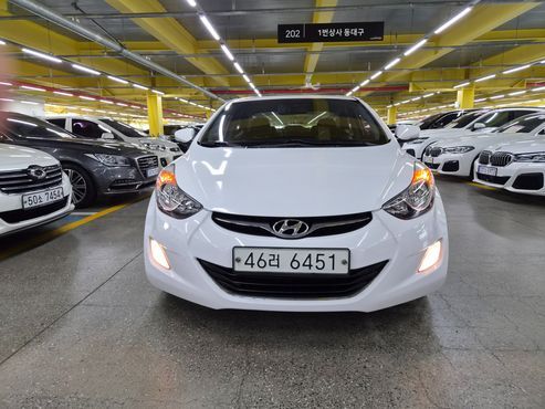 Hyundai AVANTE M16 GDI Smart — пробег 112 945 км — фото 3 из 5