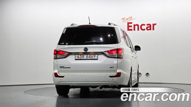 Ssangyong KORANDO 4WD GT 9-seater — пробег 176 630 км — фото 4 из 5