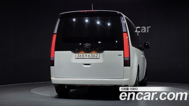Hyundai Staria из Кореи Encar