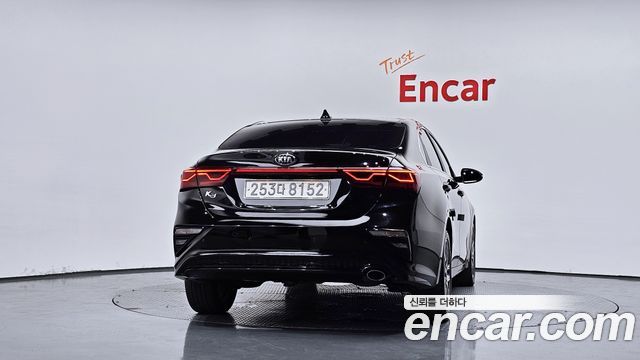 Kia K3 из Кореи Encar