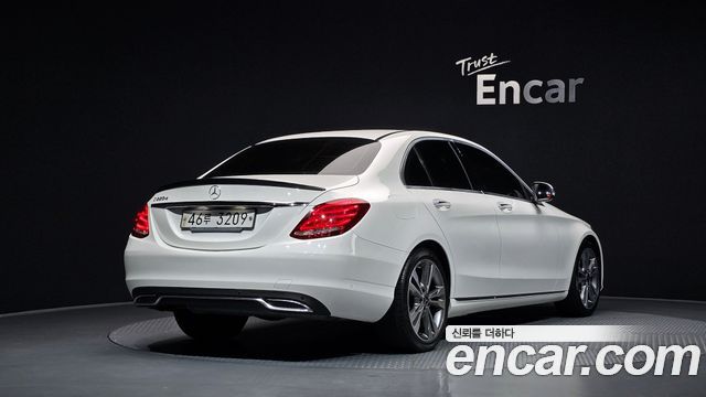 Mercedes-Benz C-Class из Кореи Encar