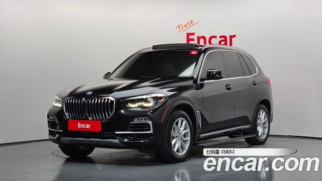 BMW X5 xDrive 40i xLine — пробег 106 373 км — фото 1 из 5