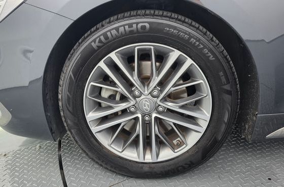 Hyundai Grandeur 2.4 Premium — пробег 168 208 км — фото 5 из 5