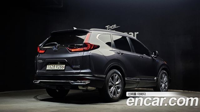 Honda CR-V 2.0 Hybrid Touring 4WD — пробег 53 789 км — фото 2 из 5