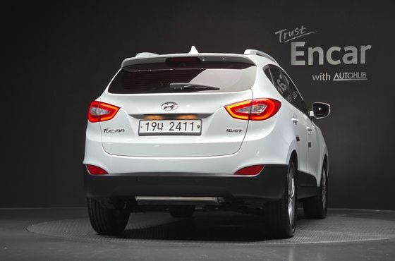 Hyundai Tucson Diesel(e-VGT) 2WD Smart special — пробег 147 122 км — фото 4 из 5