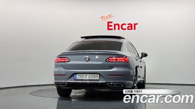 Volkswagen Arteon 2.0 TDI R-LIINE 4Motion — пробег 28 989 км — фото 4 из 5