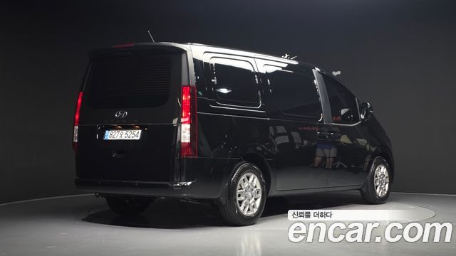 Hyundai Staria из Кореи Encar