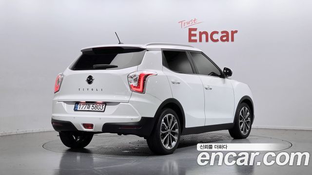 Ssangyong TIBOLI из Кореи Encar