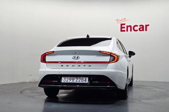 Hyundai Sonata 2.0 Premium Plus — пробег 87 701 км — фото 4 из 5