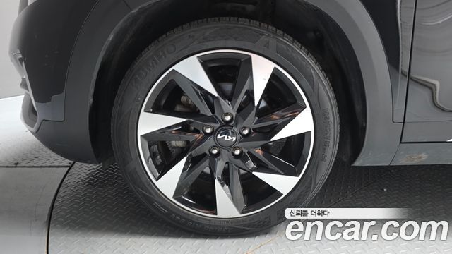 Kia Seltos из Кореи Encar