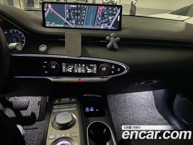 Genesis GV70 из Кореи Encar