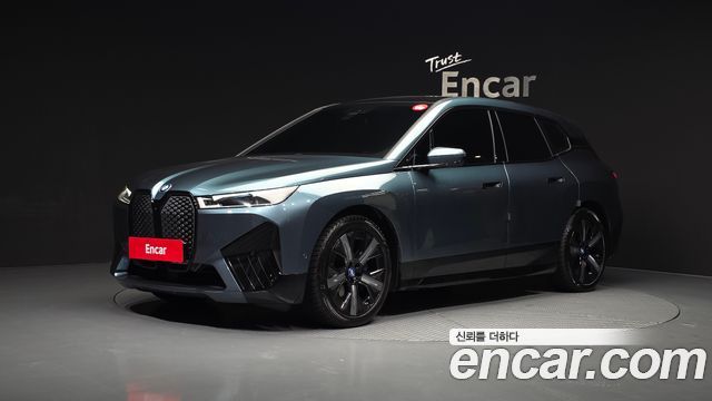 BMW iX из Кореи Encar