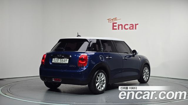 Mini Cooper из Кореи Encar