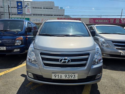 Hyundai Starex 5-Seater VAN Smart — пробег 244 401 км — фото 3 из 5