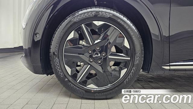 Kia EV6 из Кореи Encar