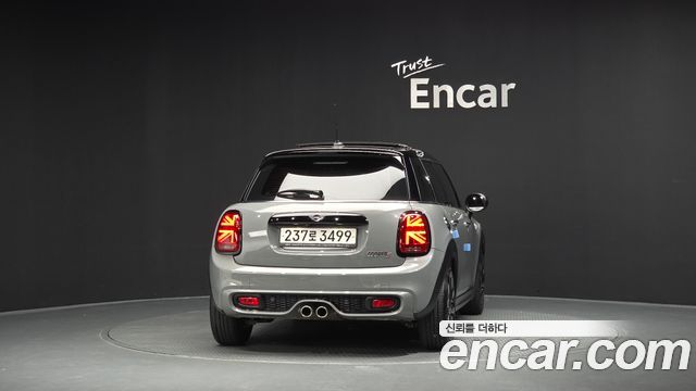 Mini Cooper из Кореи Encar