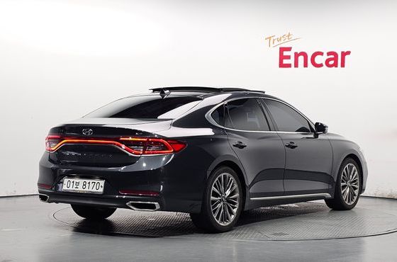 Hyundai Grandeur 2.4 Premium Special — пробег 57 469 км — фото 2 из 5