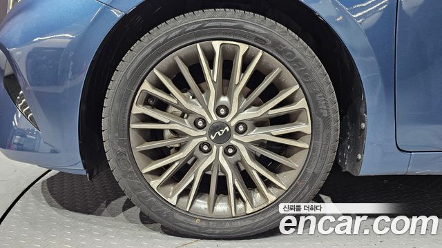 Kia K3 из Кореи Encar