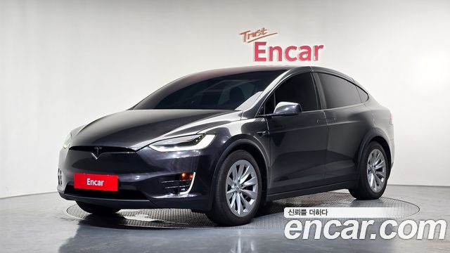Tesla Model X Long Range — пробег 111 278 км — фото 1 из 5