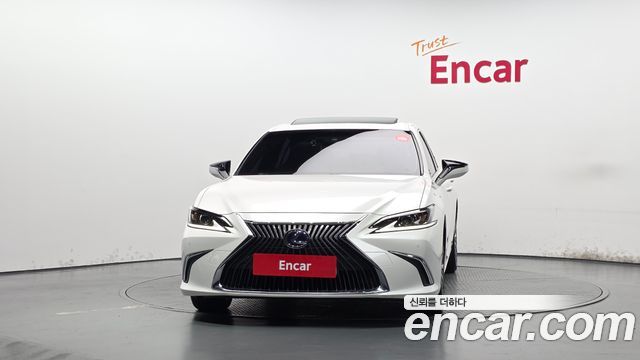 Lexus ES Luxury — пробег 120 649 км — фото 3 из 5