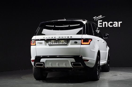 Land Rover Range Rover Sport 3.0 SDV6 HSE Dynamic — пробег 115 318 км — фото 4 из 5