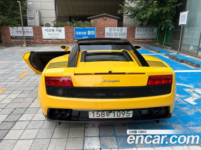 Lamborghini Gallardo 5.0 V10 Coupe — пробег 75 000 км — фото 4 из 5