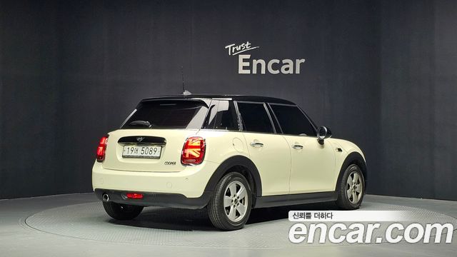 Mini Cooper из Кореи Encar